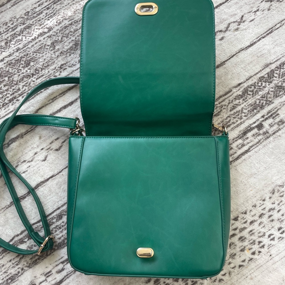 Green Leather Crossbody Bag - Picture 2 of 5